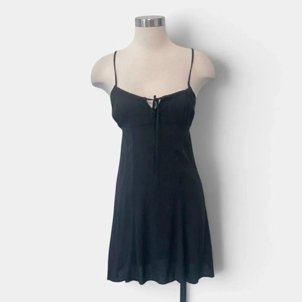 Hippie Rose Mini Dress Smocked Black Textured Tie Peasant Prairie Large Ruffle